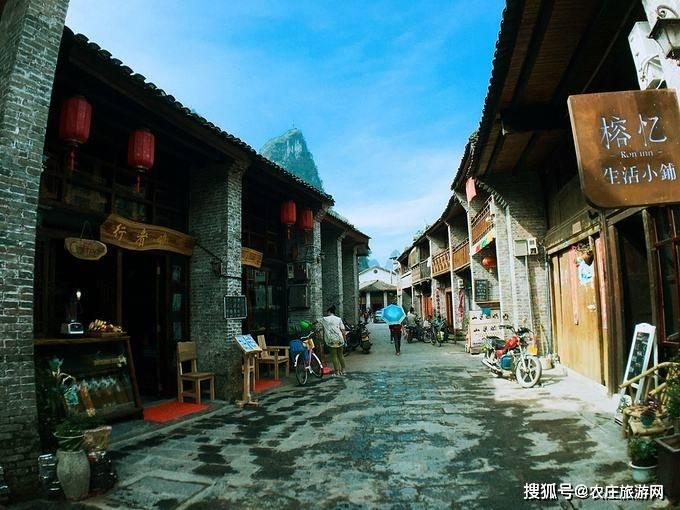 为什么不能在职场公开说自己去旅游？游戏画面